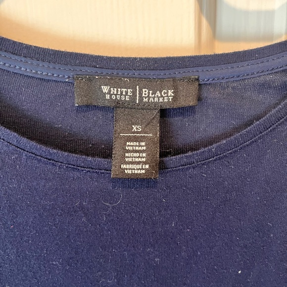 White House Black Market Top Size XS - Picture 3 of 3